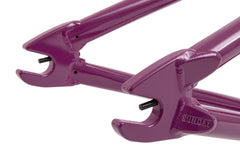 Sunday Street Sweeper Frame (Gloss Berry)