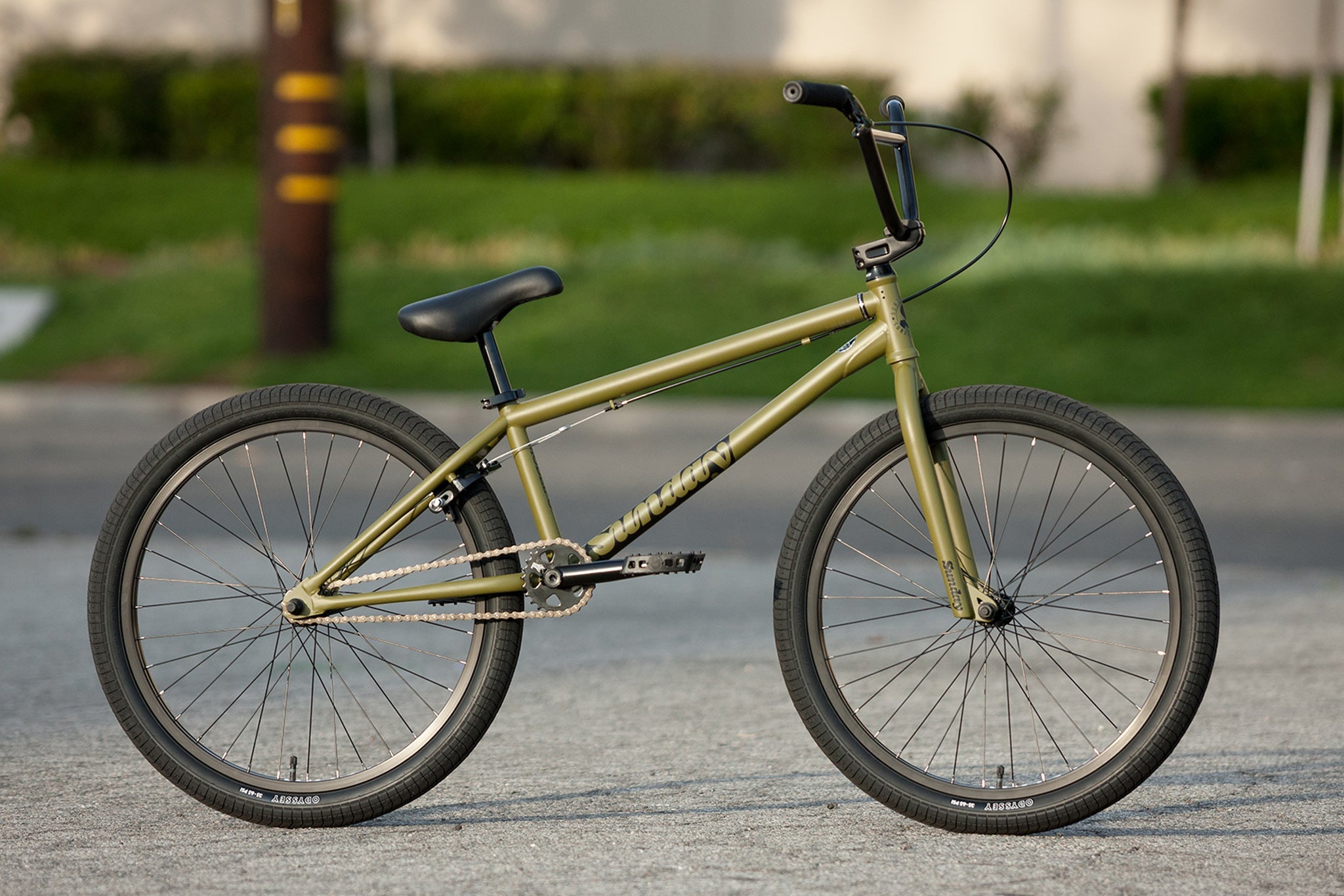 Sunday Model C 24