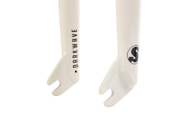 SUNDAY-Darkwave-Fork-Gloss-