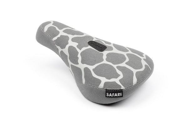 BSD Safari Fat Seat (Gray/White Giraffe)